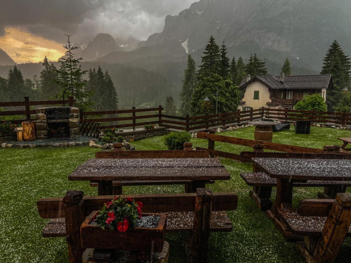 Wellness Hotel Bladen Sappada Esterno foto